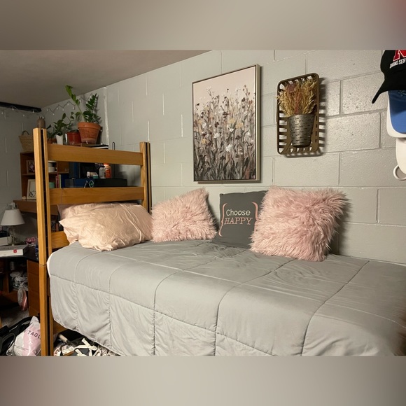 Twin XL Dorm Bed Set - Picture 2 of 3